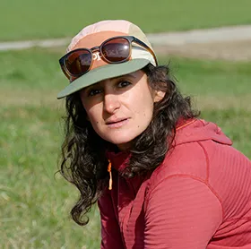 Clémence, pilote FSVL et assistante au décollage chez Thalia Parapente