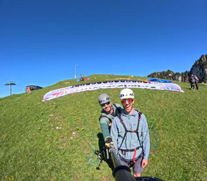 Bonheur après vol sensation - Meilleur bon cadeau parapente