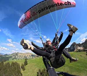 Parapente tandem Thalia - Moment magique offert en cadeau