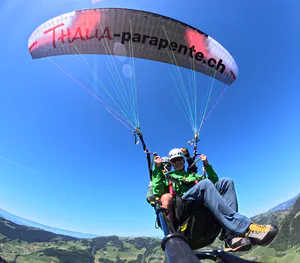 Baptême parapente avec voile Thalia - Expérience bon cadeau inoubliable