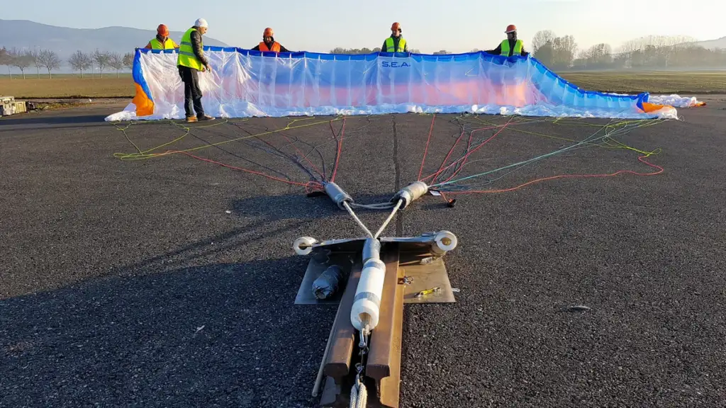 Préparation de l'aile au test du choc