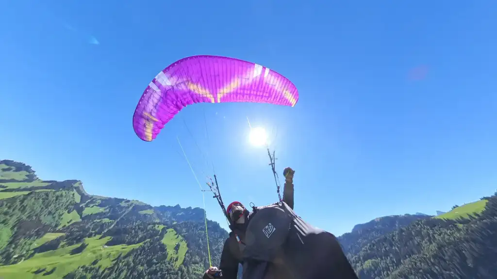 Test du départ de vrille avec la Ozone Vibe GT